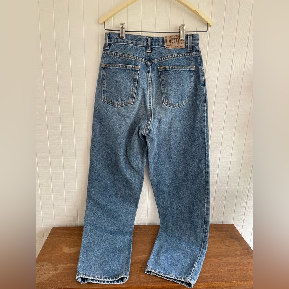Vintage Bluenotes Straight Leg Jeans in Medium Blue Wash made in Canada - Picture 5 of 8